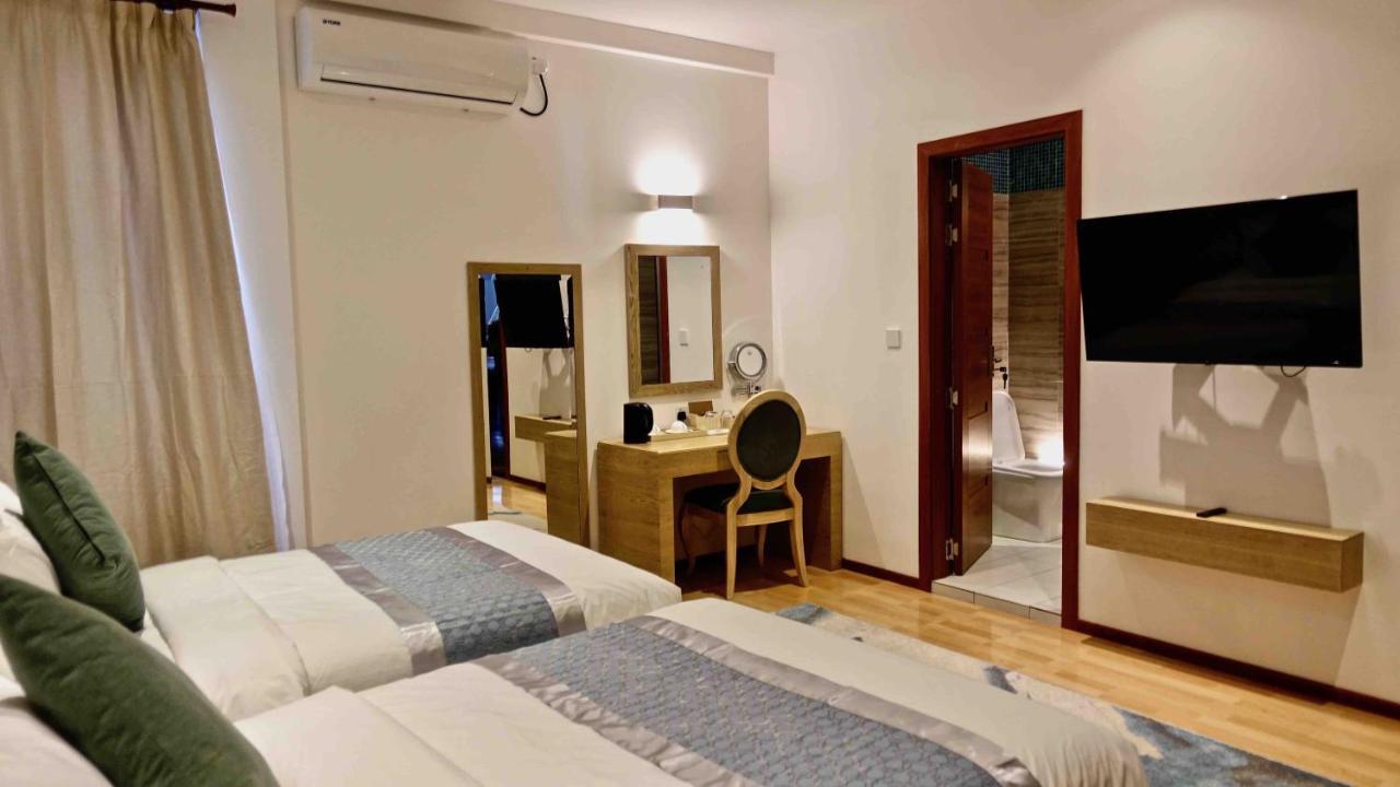 Zero Degree Residence Fuvahmulah Extérieur photo